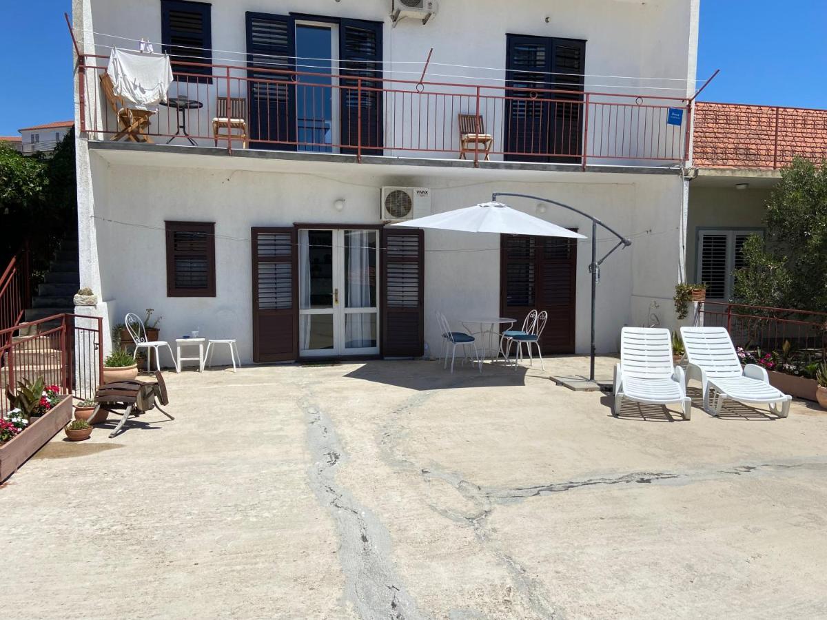 Rebeka'S Apartment Primošten Εξωτερικό φωτογραφία
